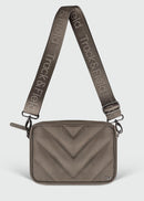Bolsa Matelassê